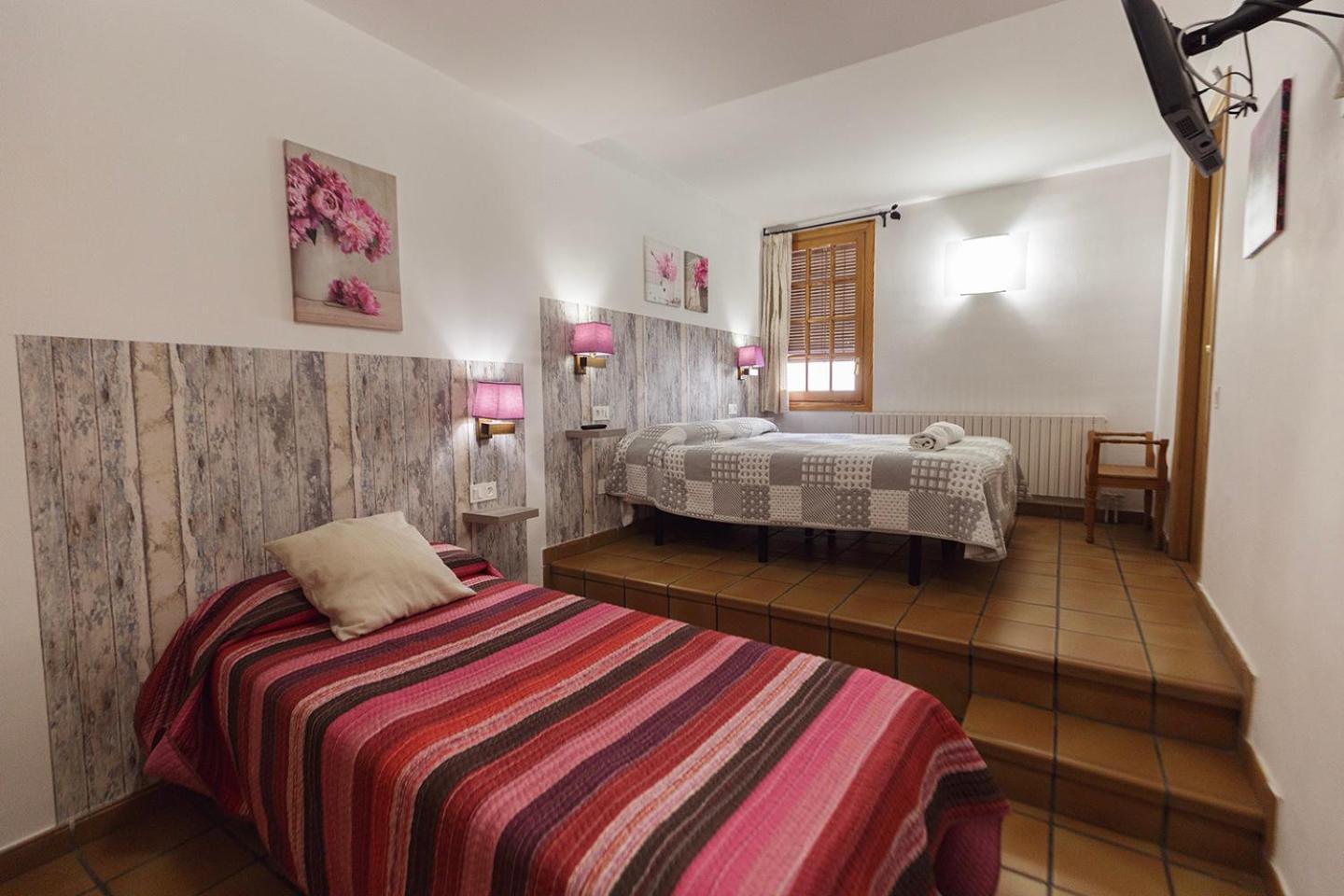 Hotel Lamoga Llavorsí Exteriör bild